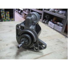 0001107020 BOSCH Стартер (12V 1.1kW)