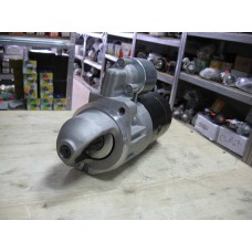 0001218006 BOSCH Стартер (12V 2.2kW)