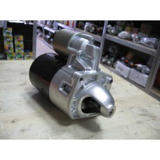 0001211536 BOSCH Стартер (12V 0.8kW)