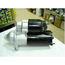 0001108018 BOSCH Стартер (12V 1.4kW)