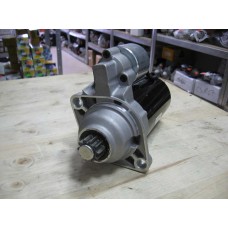 0001125007 BOSCH Стартер (12V 1.8kW)